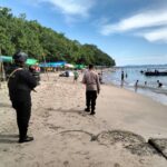 Operasi Ketupat 2025, Polisi Jaga Wisatawan di Senggigi Lombok Barat