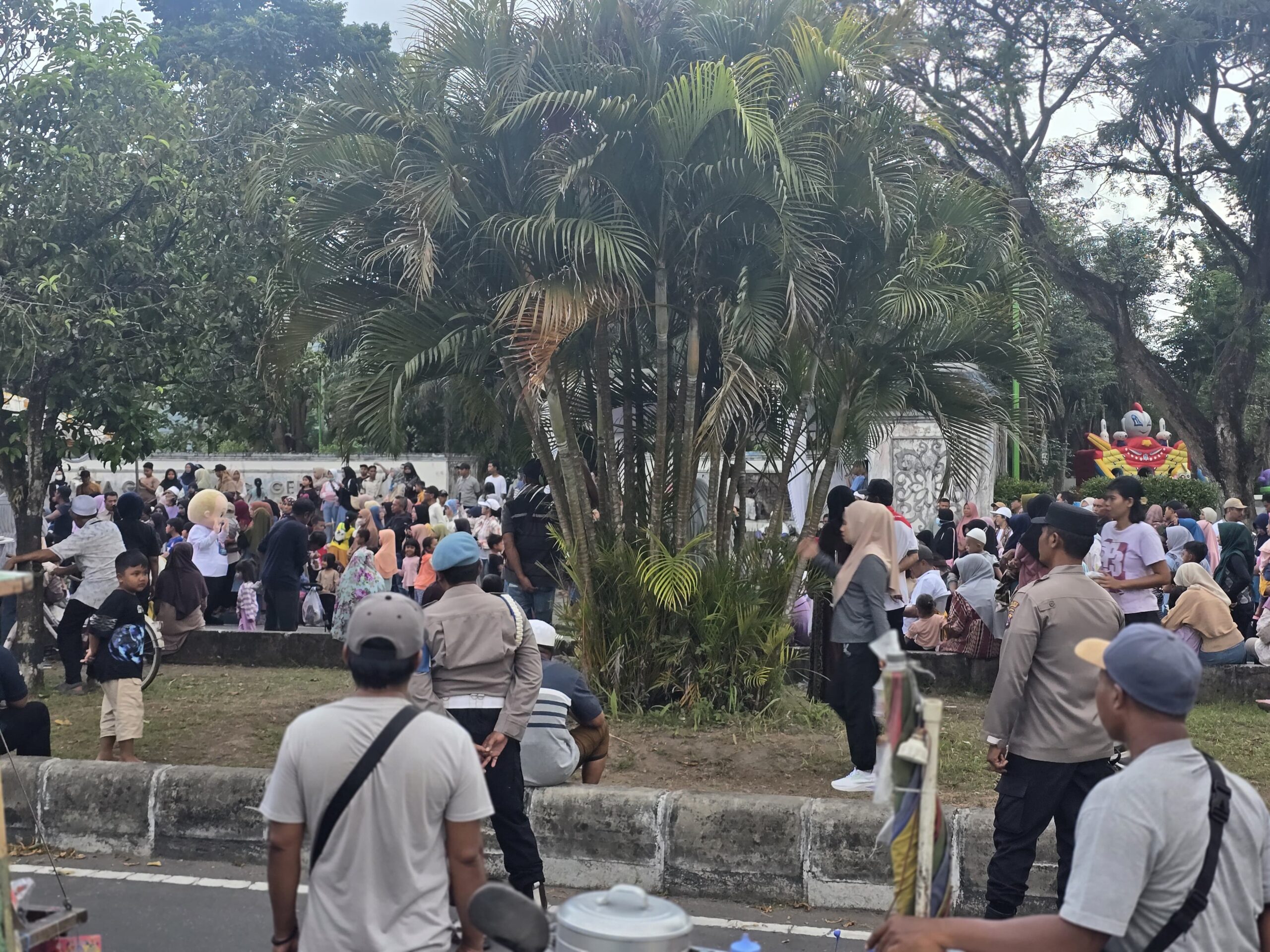 Pengamanan Ketat Car Free Nite Lombok Barat, Kolaborasi Wujudkan Malam Penuh Kreasi