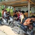 Jaga Kamtibmas, Samapta Polres Lobar Sosialisasikan KEMOS 110 di Kecamatan Gerung