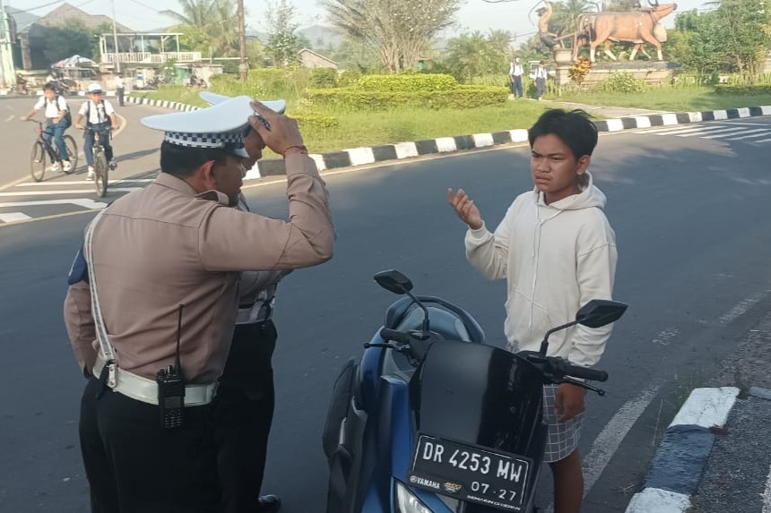 Jamin Kamseltibcarlantas, Sat Lantas Lobar Fokus Gatur Pagi dan Penindakan